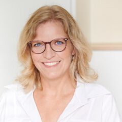 Dr. Cora Warlimont